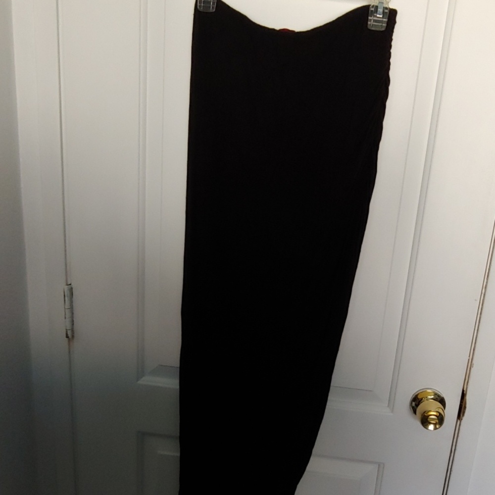 Black skirt
